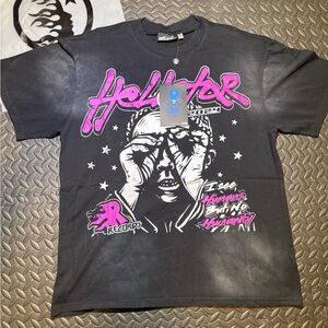 HellStar 
Black Graphic T-Shirt with Pink and White Design